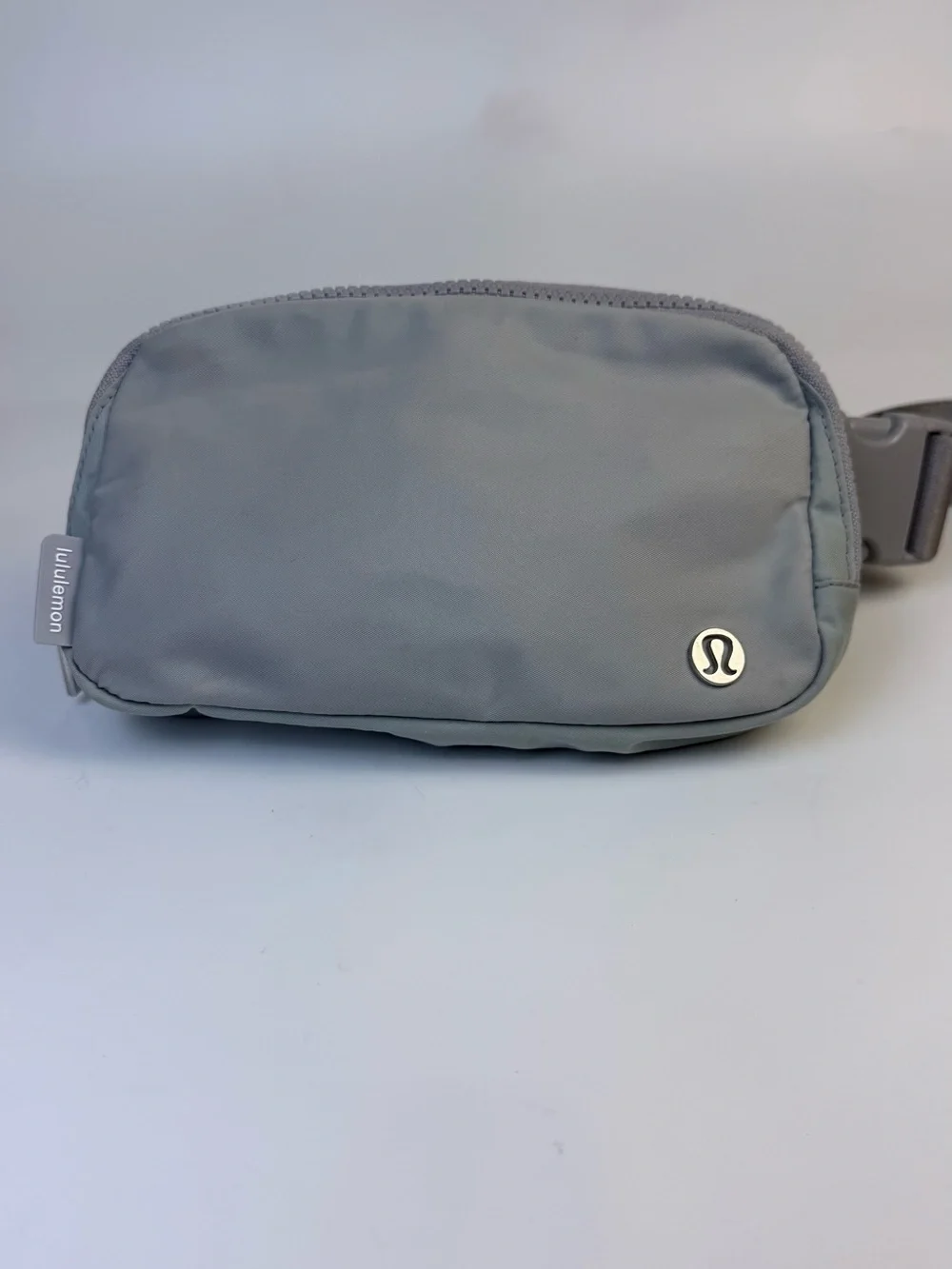 Lululemon • Everywhere Belt Bag 1L